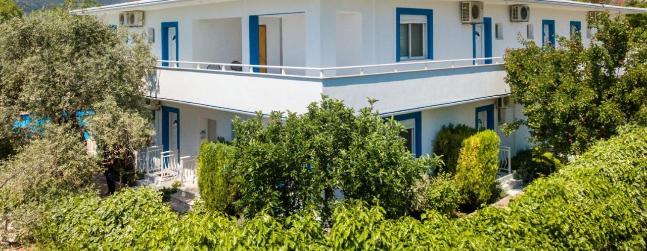Studios Suzanna Потос Екстер'єр фото