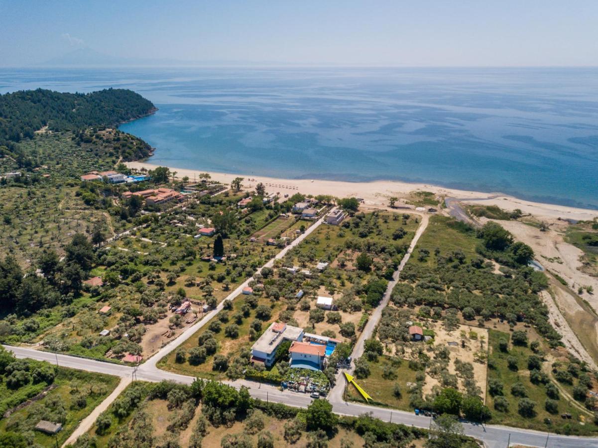 Studios Suzanna Потос Екстер'єр фото